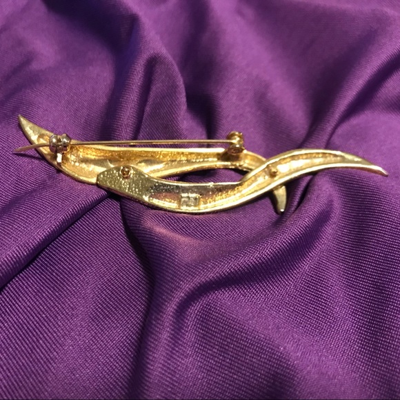 Gold plated cubic zirconia pin - Picture 2 of 2